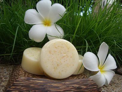 อบรมหลักสูตรการทำผลิตภัณฑ์สบู่ก้อน ลด สิว ฝ้า กระ และสบู่เหลวใส (ไม่ใช่สารกลุ่ม SLS)